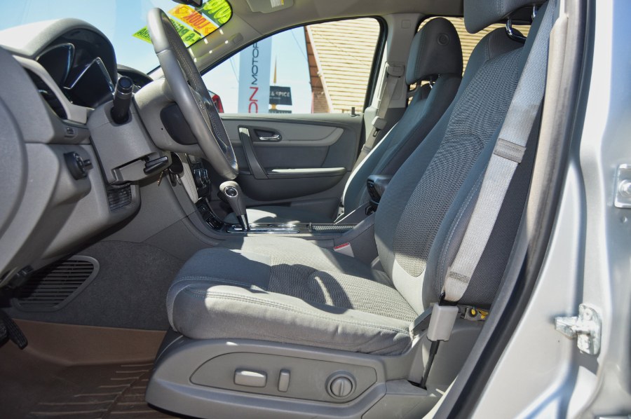 2016 Chevrolet Traverse FWD 4dr LT w/2LT, available for sale in Moreno Valley, California | Fusion Motors Inc. Moreno Valley, California 2016 Chevrolet Traverse FWD 4dr LT w/2LT, available for sale in Moreno Valley, California | Fusion Motors Inc. Moreno Valley, California