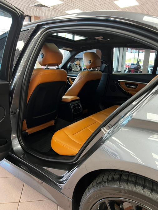 Used BMW 3 Series 330i xDrive Sedan 2018 | Power Motors East. Massapequa Park, New York Used BMW 3 Series 330i xDrive Sedan 2018 | Power Motors East. Massapequa Park, New York