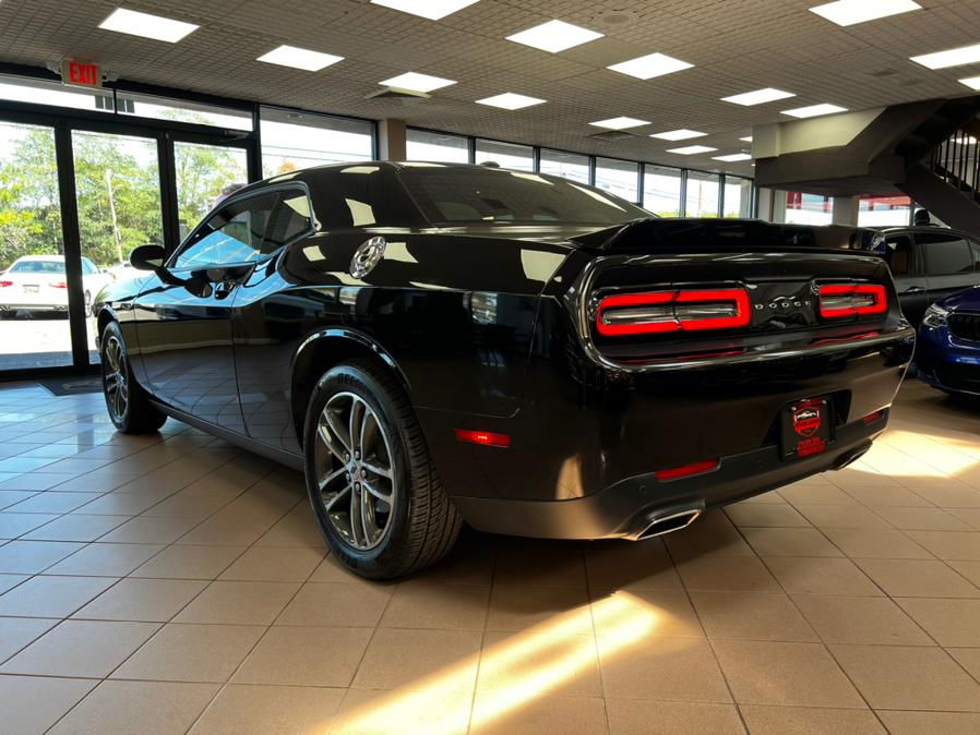 Used Dodge Challenger SXT AWD 2019 | Power Motors East. Massapequa Park, New York Used Dodge Challenger SXT AWD 2019 | Power Motors East. Massapequa Park, New York
