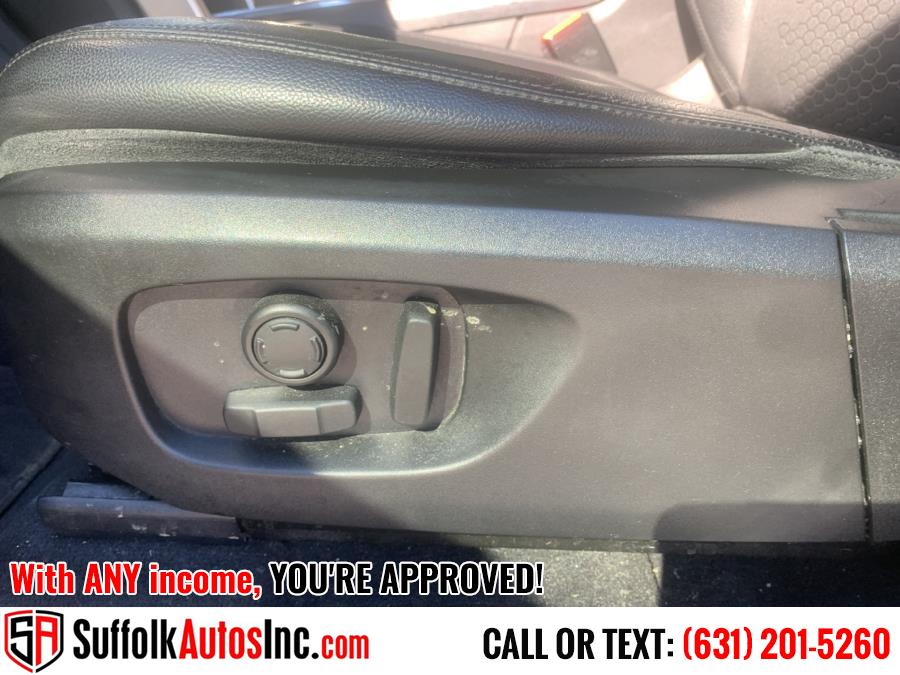 2017 Land Rover Discovery Sport SE 4WD, available for sale in Medford, New York | Suffolk Autos Inc. Medford, New York 2017 Land Rover Discovery Sport SE 4WD, available for sale in Medford, New York | Suffolk Autos Inc. Medford, New York