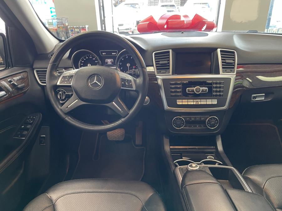 2013 Mercedes-Benz M-Class RWD 4dr ML 350, available for sale in Inwood, New York | 5 Towns Drive. Inwood, New York 2013 Mercedes-Benz M-Class RWD 4dr ML 350, available for sale in Inwood, New York | 5 Towns Drive. Inwood, New York