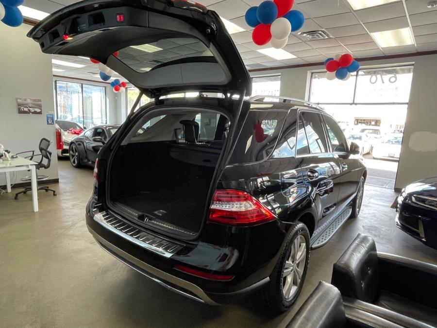 2013 Mercedes-Benz M-Class RWD 4dr ML 350, available for sale in Inwood, New York | 5 Towns Drive. Inwood, New York 2013 Mercedes-Benz M-Class RWD 4dr ML 350, available for sale in Inwood, New York | 5 Towns Drive. Inwood, New York