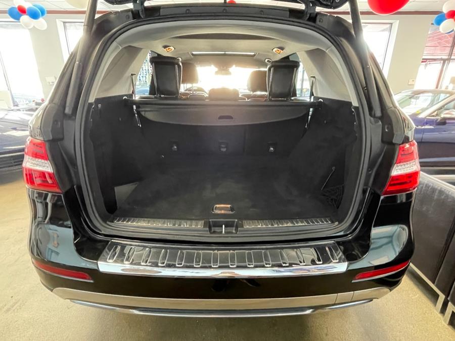 2013 Mercedes-Benz M-Class RWD 4dr ML 350, available for sale in Inwood, New York | 5 Towns Drive. Inwood, New York 2013 Mercedes-Benz M-Class RWD 4dr ML 350, available for sale in Inwood, New York | 5 Towns Drive. Inwood, New York
