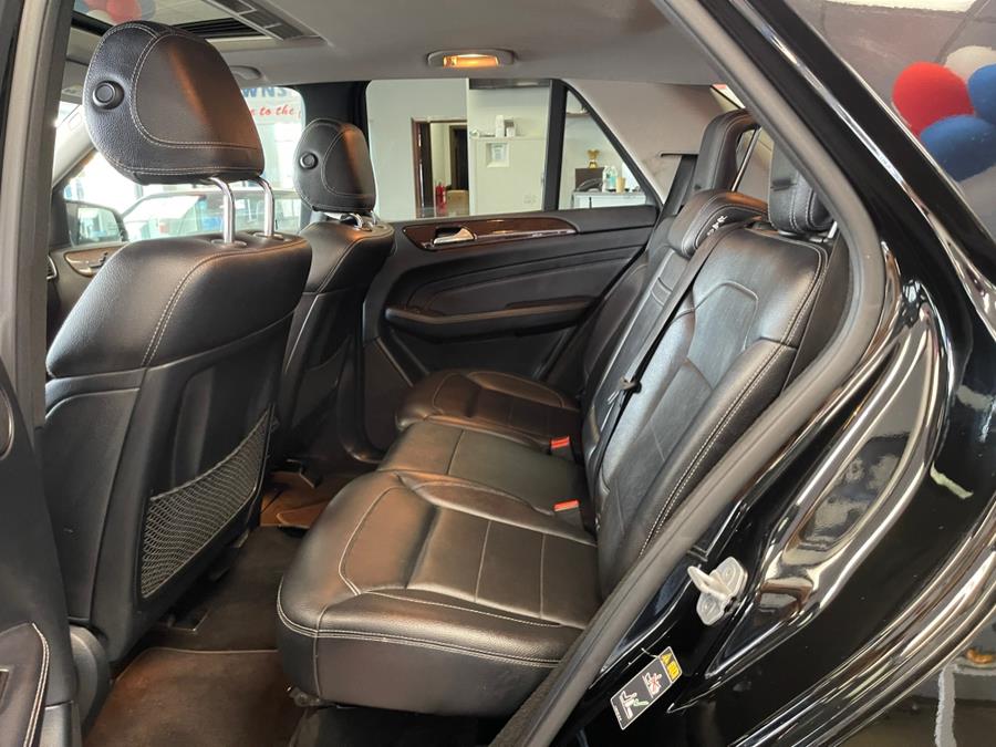 2013 Mercedes-Benz M-Class RWD 4dr ML 350, available for sale in Inwood, New York | 5 Towns Drive. Inwood, New York 2013 Mercedes-Benz M-Class RWD 4dr ML 350, available for sale in Inwood, New York | 5 Towns Drive. Inwood, New York