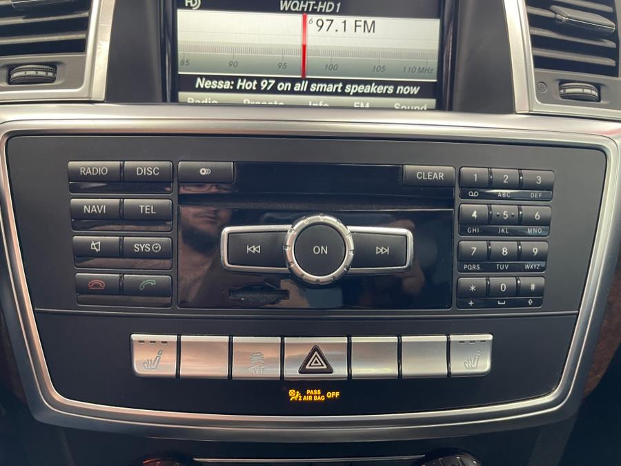 2013 Mercedes-Benz M-Class RWD 4dr ML 350, available for sale in Inwood, New York | 5 Towns Drive. Inwood, New York 2013 Mercedes-Benz M-Class RWD 4dr ML 350, available for sale in Inwood, New York | 5 Towns Drive. Inwood, New York