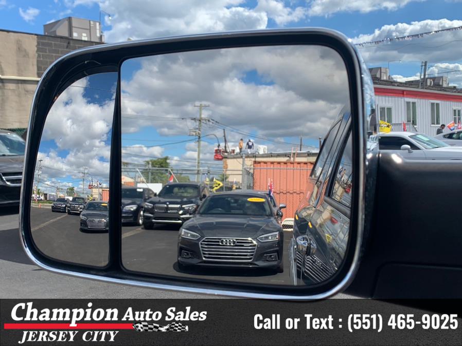 Used Ram 1500 Laramie 4x4 Crew Cab 6''4" Box 2017 | Champion Auto Sales of JC. Jersey City, New Jersey Used Ram 1500 Laramie 4x4 Crew Cab 6''4" Box 2017 | Champion Auto Sales of JC. Jersey City, New Jersey