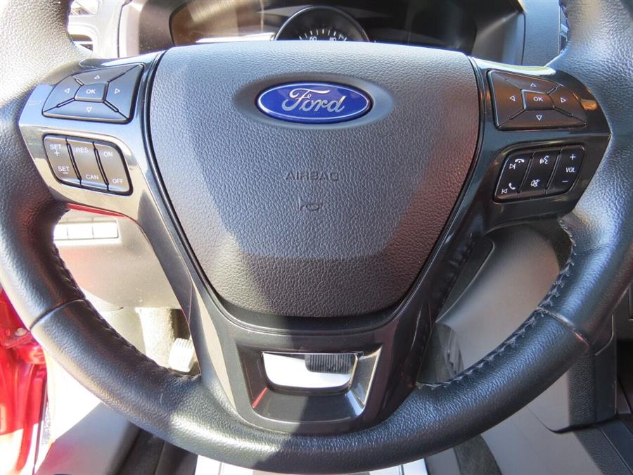 Used Ford Explorer XLT AWD 4dr SUV 2017 | Lake City Exports Inc. Auburn, Maine Used Ford Explorer XLT AWD 4dr SUV 2017 | Lake City Exports Inc. Auburn, Maine