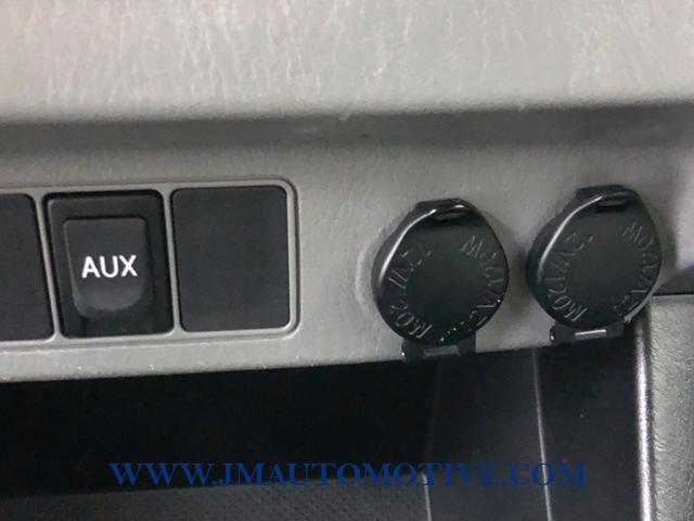 Used Toyota Tacoma 4WD Reg Cab I4 AT 2012 | J&M Automotive Sls&Svc LLC. Naugatuck, Connecticut Used Toyota Tacoma 4WD Reg Cab I4 AT 2012 | J&M Automotive Sls&Svc LLC. Naugatuck, Connecticut