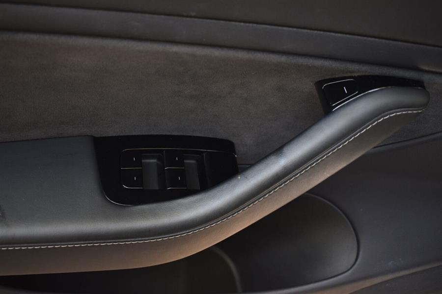 2019 Tesla Model 3 Standard Range Plus 4dr Fastback, available for sale in Great Neck, New York | Camy Cars. Great Neck, New York 2019 Tesla Model 3 Standard Range Plus 4dr Fastback, available for sale in Great Neck, New York | Camy Cars. Great Neck, New York