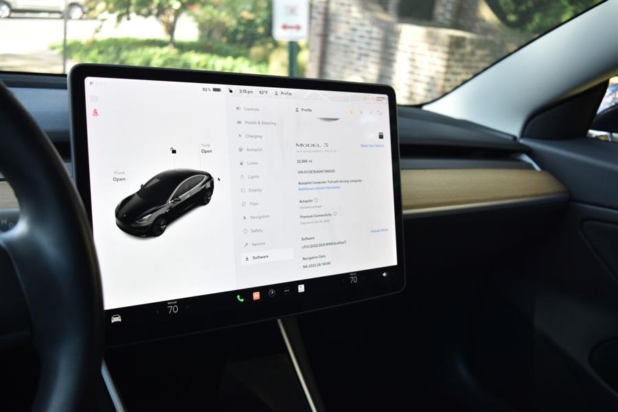 2019 Tesla Model 3 Standard Range Plus 4dr Fastback, available for sale in Great Neck, New York | Camy Cars. Great Neck, New York 2019 Tesla Model 3 Standard Range Plus 4dr Fastback, available for sale in Great Neck, New York | Camy Cars. Great Neck, New York