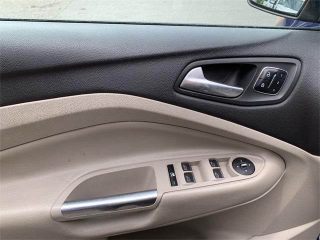 2014 Ford Escape Titanium, available for sale in Stratford, Connecticut | Wiz Leasing Inc. Stratford, Connecticut 2014 Ford Escape Titanium, available for sale in Stratford, Connecticut | Wiz Leasing Inc. Stratford, Connecticut
