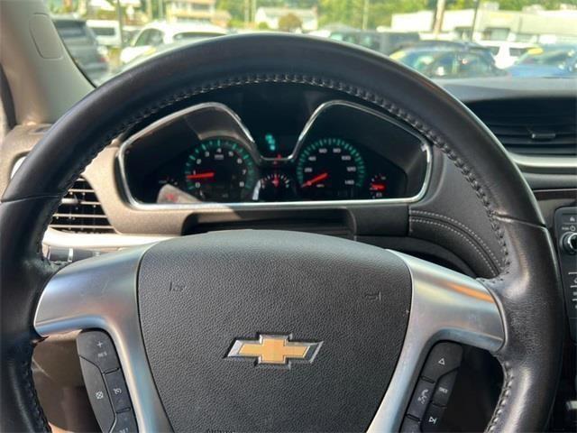 2015 Chevrolet Traverse LT, available for sale in Stratford, Connecticut | Wiz Leasing Inc. Stratford, Connecticut 2015 Chevrolet Traverse LT, available for sale in Stratford, Connecticut | Wiz Leasing Inc. Stratford, Connecticut