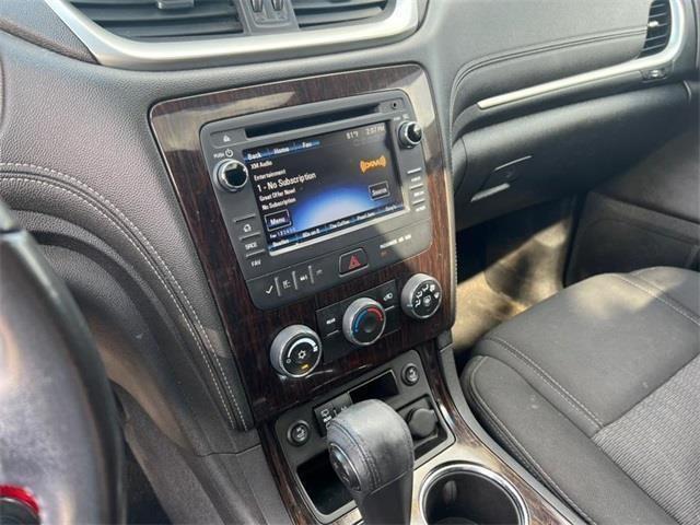 2015 Chevrolet Traverse LT, available for sale in Stratford, Connecticut | Wiz Leasing Inc. Stratford, Connecticut 2015 Chevrolet Traverse LT, available for sale in Stratford, Connecticut | Wiz Leasing Inc. Stratford, Connecticut