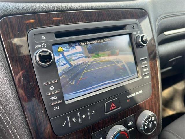 2015 Chevrolet Traverse LT, available for sale in Stratford, Connecticut | Wiz Leasing Inc. Stratford, Connecticut 2015 Chevrolet Traverse LT, available for sale in Stratford, Connecticut | Wiz Leasing Inc. Stratford, Connecticut