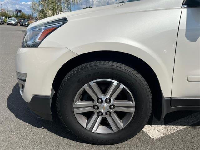 2015 Chevrolet Traverse LT, available for sale in Stratford, Connecticut | Wiz Leasing Inc. Stratford, Connecticut 2015 Chevrolet Traverse LT, available for sale in Stratford, Connecticut | Wiz Leasing Inc. Stratford, Connecticut