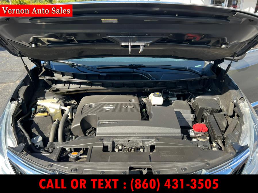 2015 Nissan Murano AWD 4dr SV, available for sale in Manchester, Connecticut | Vernon Auto Sale & Service. Manchester, Connecticut 2015 Nissan Murano AWD 4dr SV, available for sale in Manchester, Connecticut | Vernon Auto Sale & Service. Manchester, Connecticut