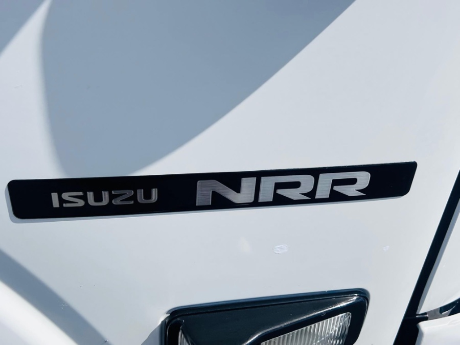 2016 Isuzu NRR DSL REG AT 16 FEET DRY BOX + SIDE DOOR + 19500LB GVW + NO CDL, available for sale in South Amboy, New Jersey | NJ Truck Spot. South Amboy, New Jersey 2016 Isuzu NRR DSL REG AT 16 FEET DRY BOX + SIDE DOOR + 19500LB GVW + NO CDL, available for sale in South Amboy, New Jersey | NJ Truck Spot. South Amboy, New Jersey
