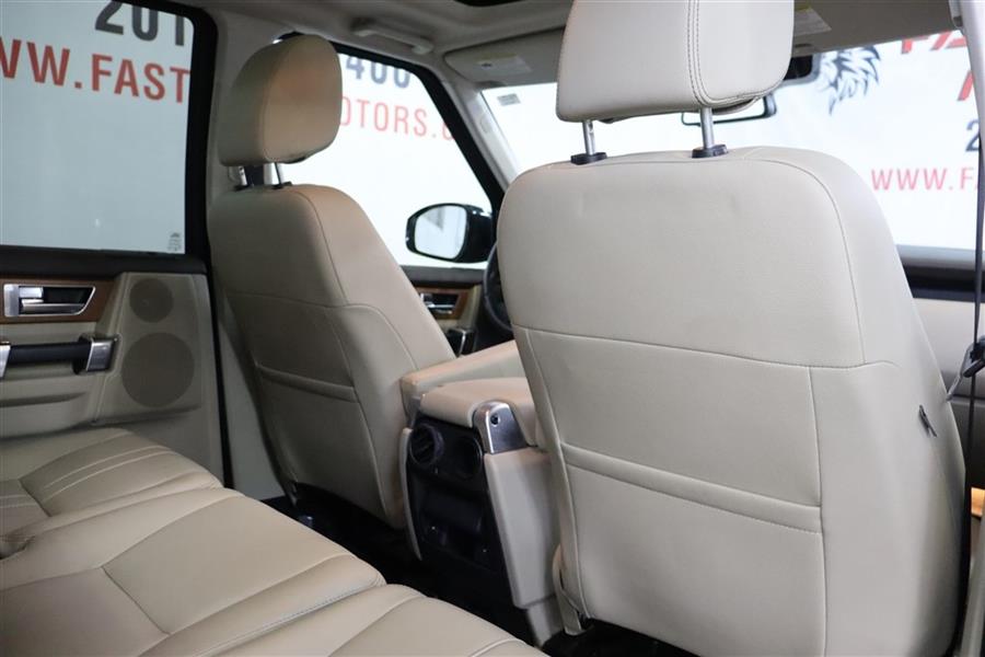 2016 Land Rover Lr4 HSE, available for sale in Paterson, New Jersey | Fast Track Motors. Paterson, New Jersey 2016 Land Rover Lr4 HSE, available for sale in Paterson, New Jersey | Fast Track Motors. Paterson, New Jersey