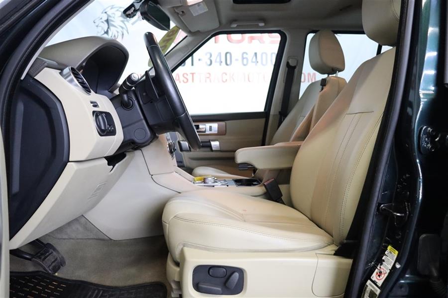 2016 Land Rover Lr4 HSE, available for sale in Paterson, New Jersey | Fast Track Motors. Paterson, New Jersey 2016 Land Rover Lr4 HSE, available for sale in Paterson, New Jersey | Fast Track Motors. Paterson, New Jersey