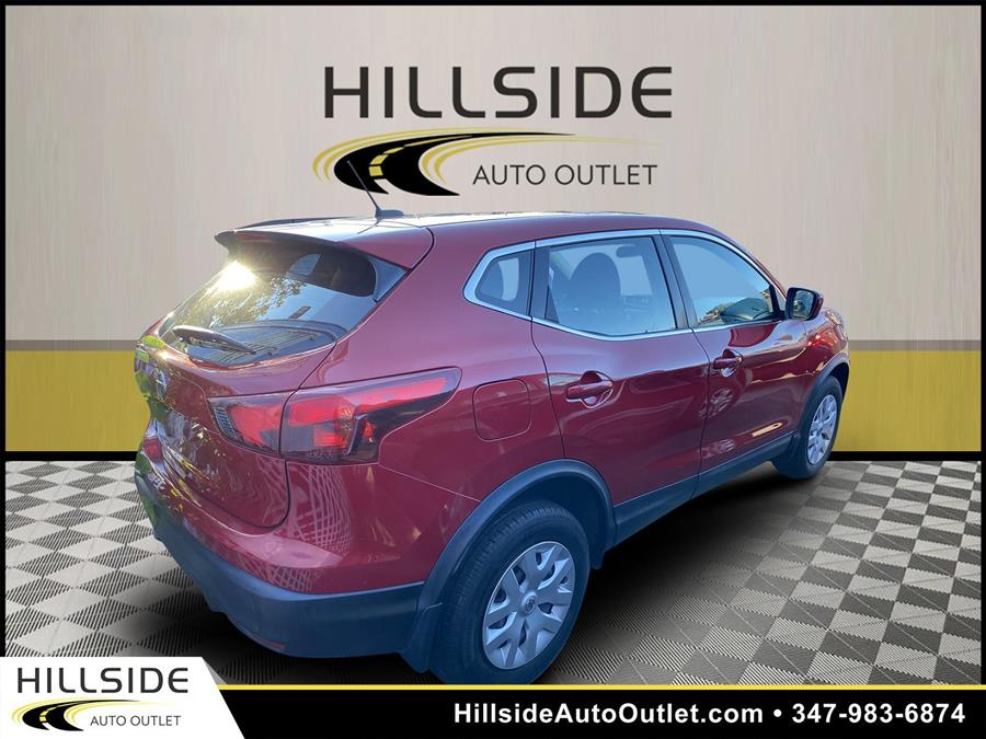Used Nissan Rogue Sport S 2017 | Hillside Auto Outlet. Jamaica, New York Used Nissan Rogue Sport S 2017 | Hillside Auto Outlet. Jamaica, New York
