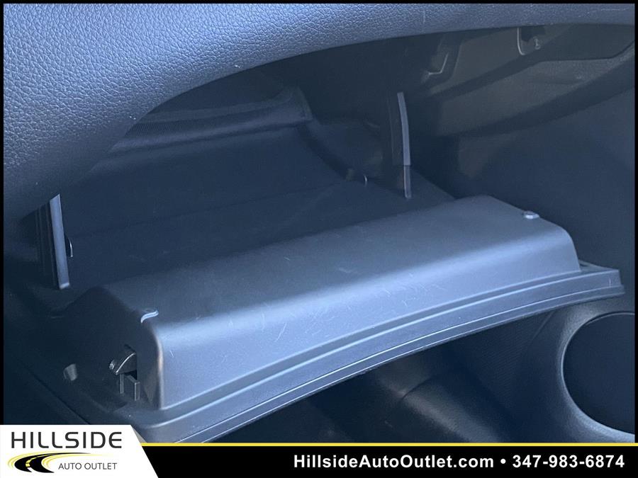 Used Nissan Sentra SV 2019 | Hillside Auto Outlet. Jamaica, New York Used Nissan Sentra SV 2019 | Hillside Auto Outlet. Jamaica, New York
