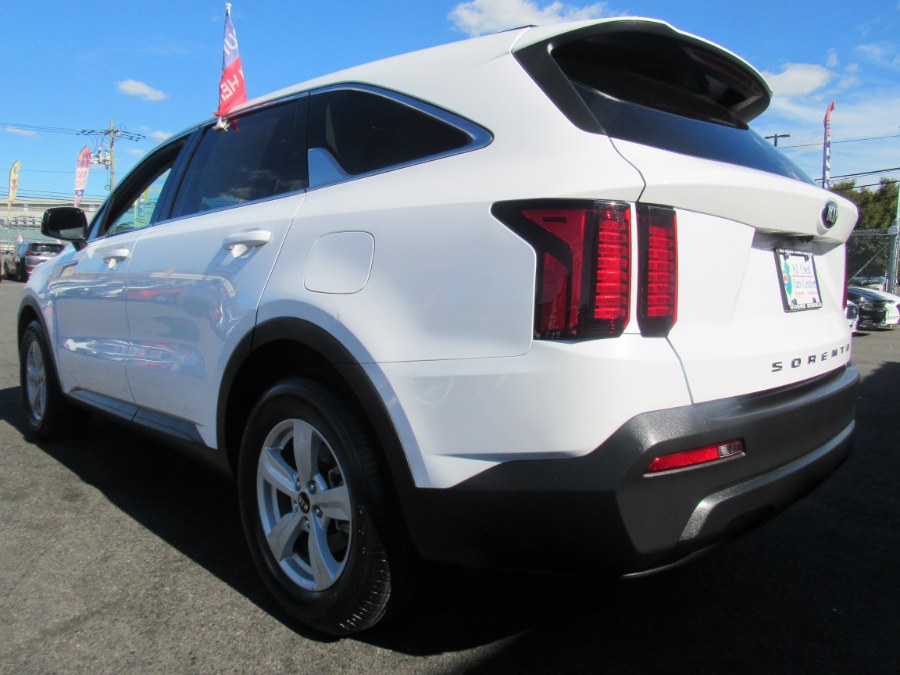 2021 Kia Sorento LX FWD, available for sale in Irvington, New Jersey | NJ Used Cars Center. Irvington, New Jersey 2021 Kia Sorento LX FWD, available for sale in Irvington, New Jersey | NJ Used Cars Center. Irvington, New Jersey