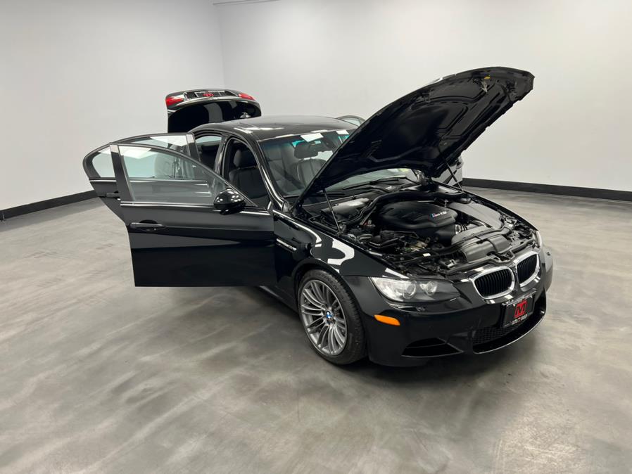 Used BMW M3 4dr Sdn 2010 | M Auto Group. Elizabeth, New Jersey Used BMW M3 4dr Sdn 2010 | M Auto Group. Elizabeth, New Jersey