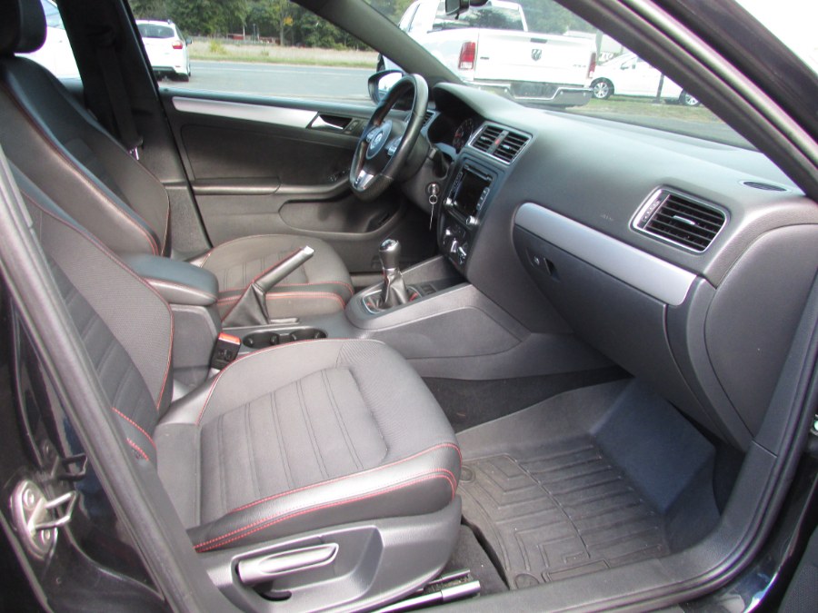 Used Volkswagen GLI 4dr Sdn Man PZEV 2012 | United Auto Sales of E Windsor, Inc. East Windsor, Connecticut Used Volkswagen GLI 4dr Sdn Man PZEV 2012 | United Auto Sales of E Windsor, Inc. East Windsor, Connecticut