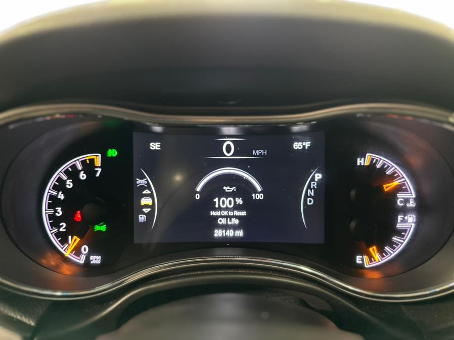 Used Jeep Grand Cherokee Altitude Altitude 4x4 2019 | Jamaica 26 Motors. Hollis, New York Used Jeep Grand Cherokee Altitude Altitude 4x4 2019 | Jamaica 26 Motors. Hollis, New York