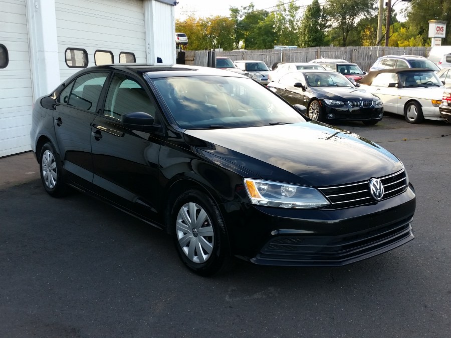 2015 Volkswagen Jetta Sedan 4dr Auto 2.0L S, available for sale in Berlin, Connecticut | Action Automotive. Berlin, Connecticut 2015 Volkswagen Jetta Sedan 4dr Auto 2.0L S, available for sale in Berlin, Connecticut | Action Automotive. Berlin, Connecticut