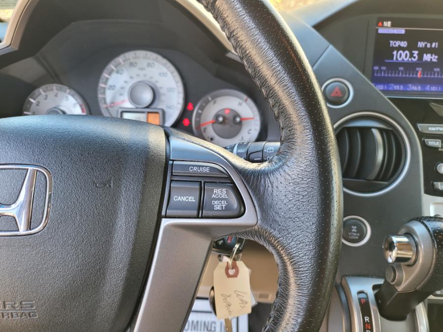 2012 Honda Pilot 4WD 4dr EX-L, available for sale in Irvington, New Jersey | Elis Motors Corp. Irvington, New Jersey 2012 Honda Pilot 4WD 4dr EX-L, available for sale in Irvington, New Jersey | Elis Motors Corp. Irvington, New Jersey