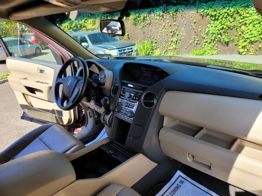 2012 Honda Pilot 4WD 4dr EX-L, available for sale in Irvington, New Jersey | Elis Motors Corp. Irvington, New Jersey 2012 Honda Pilot 4WD 4dr EX-L, available for sale in Irvington, New Jersey | Elis Motors Corp. Irvington, New Jersey