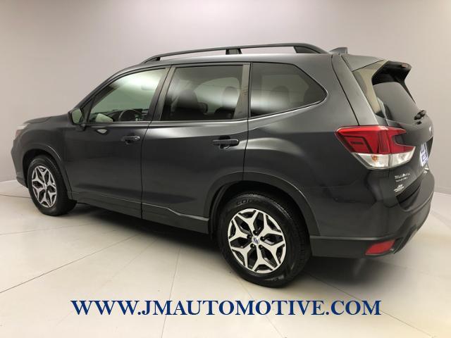 Used Subaru Forester 2.5i Premium 2019 | J&M Automotive Sls&Svc LLC. Naugatuck, Connecticut Used Subaru Forester 2.5i Premium 2019 | J&M Automotive Sls&Svc LLC. Naugatuck, Connecticut