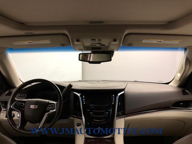 Used Cadillac Escalade 4WD 4dr Luxury Collection 2016 | J&M Automotive Sls&Svc LLC. Naugatuck, Connecticut Used Cadillac Escalade 4WD 4dr Luxury Collection 2016 | J&M Automotive Sls&Svc LLC. Naugatuck, Connecticut