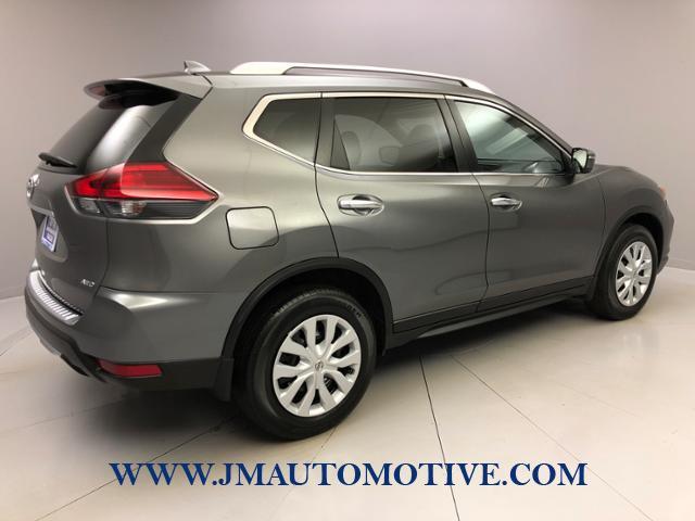 Used Nissan Rogue AWD S 2017 | J&M Automotive Sls&Svc LLC. Naugatuck, Connecticut Used Nissan Rogue AWD S 2017 | J&M Automotive Sls&Svc LLC. Naugatuck, Connecticut