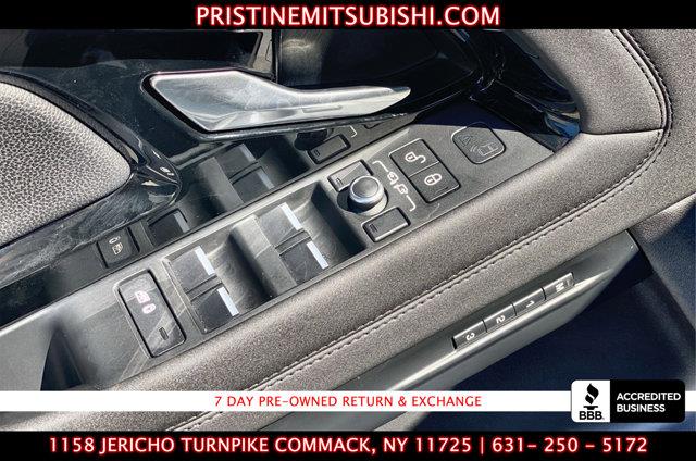 Used Land Rover Range Rover Evoque SE 2020 | Camy Cars. Great Neck, New York Used Land Rover Range Rover Evoque SE 2020 | Camy Cars. Great Neck, New York