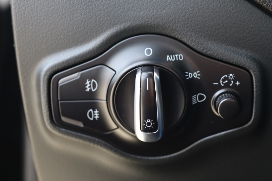 Used Audi Q5 quattro 4dr 2.0T Premium 2016 | Hillside Auto Mall Inc.. Jamaica, New York Used Audi Q5 quattro 4dr 2.0T Premium 2016 | Hillside Auto Mall Inc.. Jamaica, New York