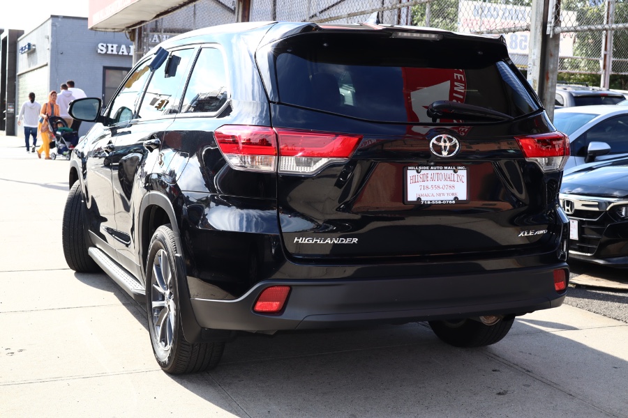 Used Toyota Highlander XLE V6 AWD (Natl) 2019 | Hillside Auto Mall Inc.. Jamaica, New York Used Toyota Highlander XLE V6 AWD (Natl) 2019 | Hillside Auto Mall Inc.. Jamaica, New York