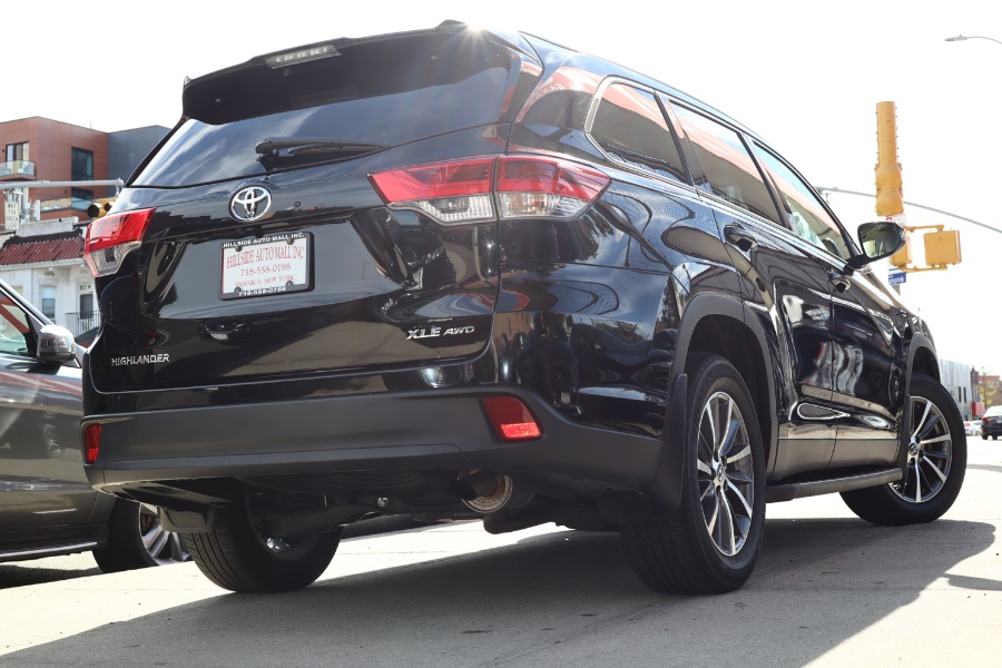 Used Toyota Highlander XLE V6 AWD (Natl) 2019 | Hillside Auto Mall Inc.. Jamaica, New York Used Toyota Highlander XLE V6 AWD (Natl) 2019 | Hillside Auto Mall Inc.. Jamaica, New York