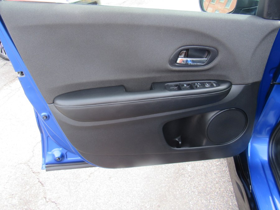 Used Honda HR-V Sport 2021 | Hilario's Auto Sales Inc.. Worcester, Massachusetts Used Honda HR-V Sport 2021 | Hilario's Auto Sales Inc.. Worcester, Massachusetts