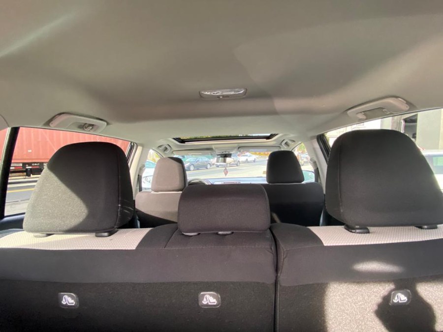 2017 Toyota RAV4 XLE AWD (Natl), available for sale in Peabody, Massachusetts | New Star Motors. Peabody, Massachusetts 2017 Toyota RAV4 XLE AWD (Natl), available for sale in Peabody, Massachusetts | New Star Motors. Peabody, Massachusetts