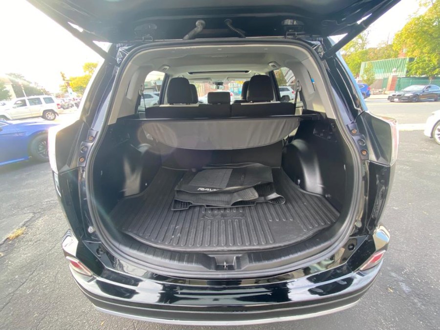 2017 Toyota RAV4 XLE AWD (Natl), available for sale in Peabody, Massachusetts | New Star Motors. Peabody, Massachusetts 2017 Toyota RAV4 XLE AWD (Natl), available for sale in Peabody, Massachusetts | New Star Motors. Peabody, Massachusetts