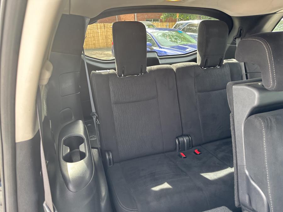 2013 Nissan Pathfinder 4WD 4dr S, available for sale in Little Ferry, New Jersey | Victoria Preowned Autos Inc. Little Ferry, New Jersey 2013 Nissan Pathfinder 4WD 4dr S, available for sale in Little Ferry, New Jersey | Victoria Preowned Autos Inc. Little Ferry, New Jersey