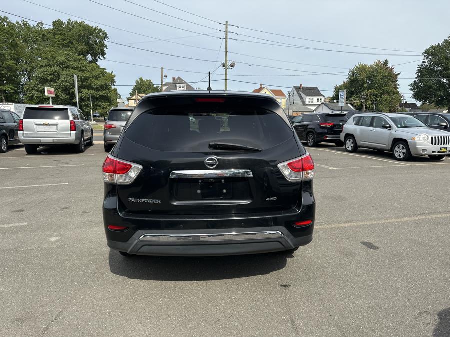2013 Nissan Pathfinder 4WD 4dr S, available for sale in Little Ferry, New Jersey | Victoria Preowned Autos Inc. Little Ferry, New Jersey 2013 Nissan Pathfinder 4WD 4dr S, available for sale in Little Ferry, New Jersey | Victoria Preowned Autos Inc. Little Ferry, New Jersey