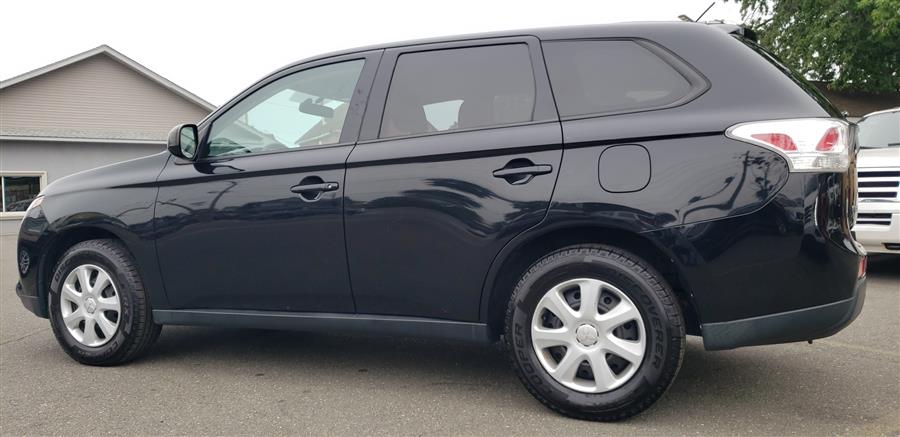 2014 Mitsubishi Outlander 2WD 4dr ES, available for sale in Little Ferry, New Jersey | Victoria Preowned Autos Inc. Little Ferry, New Jersey 2014 Mitsubishi Outlander 2WD 4dr ES, available for sale in Little Ferry, New Jersey | Victoria Preowned Autos Inc. Little Ferry, New Jersey