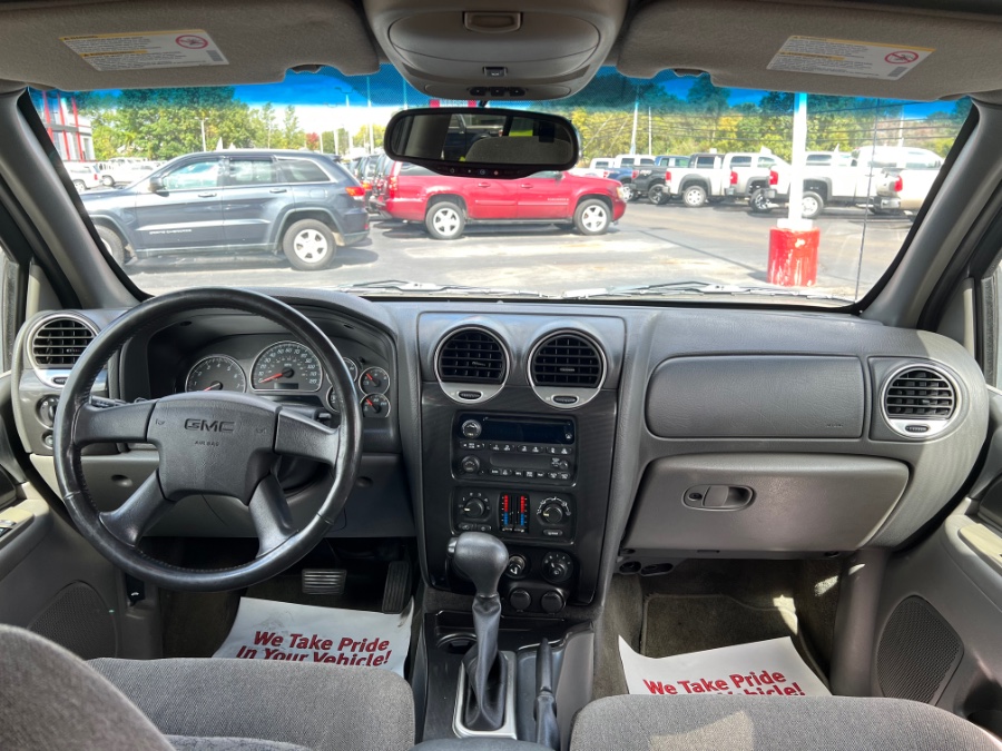 Used GMC Envoy 4dr 4WD SLT 2004 | Marsh Auto Sales LLC. Ortonville, Michigan Used GMC Envoy 4dr 4WD SLT 2004 | Marsh Auto Sales LLC. Ortonville, Michigan