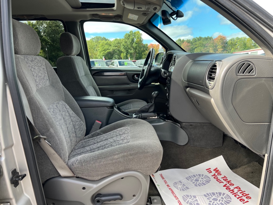 Used GMC Envoy 4dr 4WD SLT 2004 | Marsh Auto Sales LLC. Ortonville, Michigan Used GMC Envoy 4dr 4WD SLT 2004 | Marsh Auto Sales LLC. Ortonville, Michigan