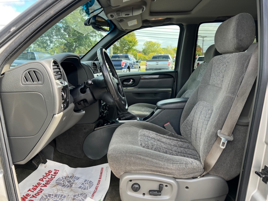 Used GMC Envoy 4dr 4WD SLT 2004 | Marsh Auto Sales LLC. Ortonville, Michigan Used GMC Envoy 4dr 4WD SLT 2004 | Marsh Auto Sales LLC. Ortonville, Michigan