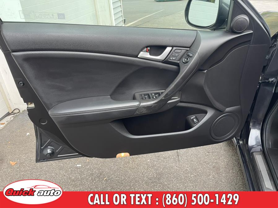 Used Acura TSX 4dr Sdn I4 Auto Tech Pkg 2011 | Quick Auto LLC. Bristol, Connecticut Used Acura TSX 4dr Sdn I4 Auto Tech Pkg 2011 | Quick Auto LLC. Bristol, Connecticut