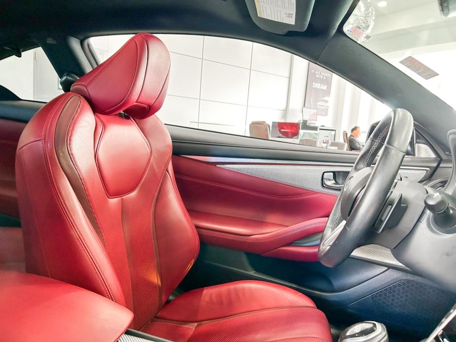 Used INFINITI Q60 Red Sport 400 AWD 2017 | Luxury Motor Club. Franklin Square, New York Used INFINITI Q60 Red Sport 400 AWD 2017 | Luxury Motor Club. Franklin Square, New York